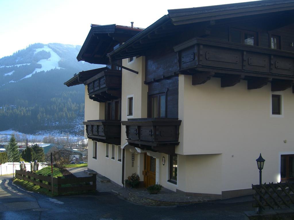 Ferienwohnung Gästehaus Hofer Brixen im Thale Exterior foto